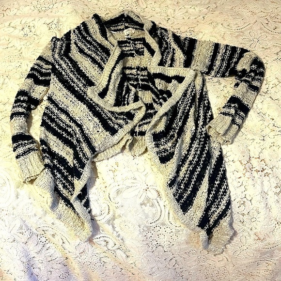O'Neill Sweaters - O’Neill waterfall boho skater stripe open knit crochet sweater coastal cardigan